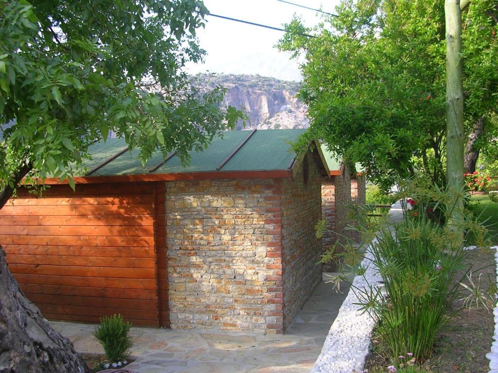 Onur Motel Фаралия Екстериор снимка