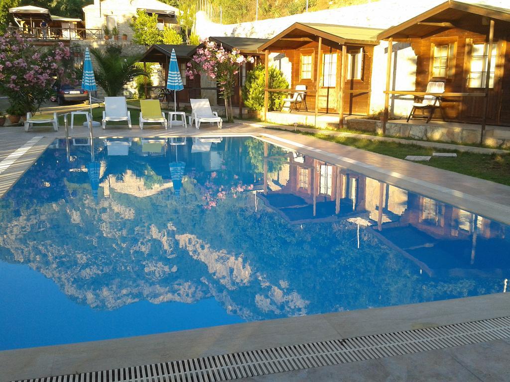Onur Motel Фаралия Екстериор снимка