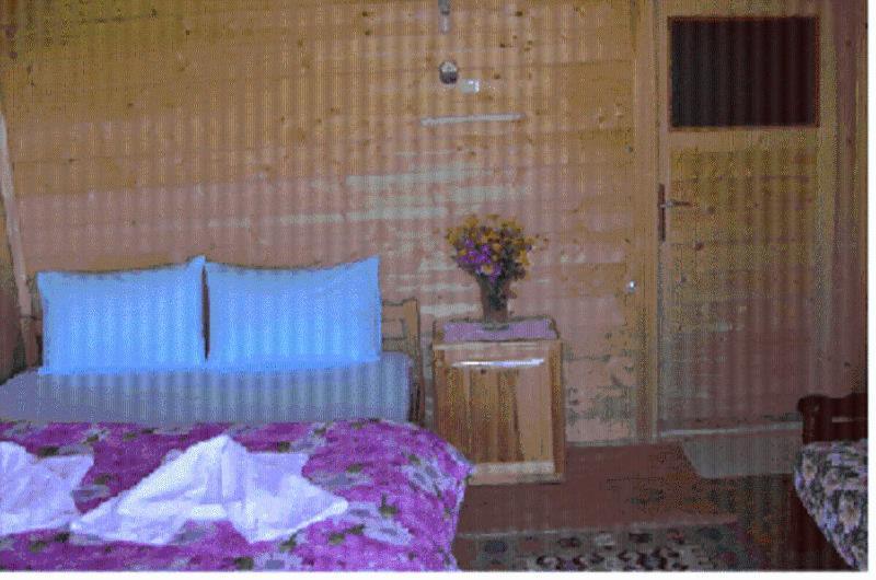 Onur Motel Фаралия Екстериор снимка